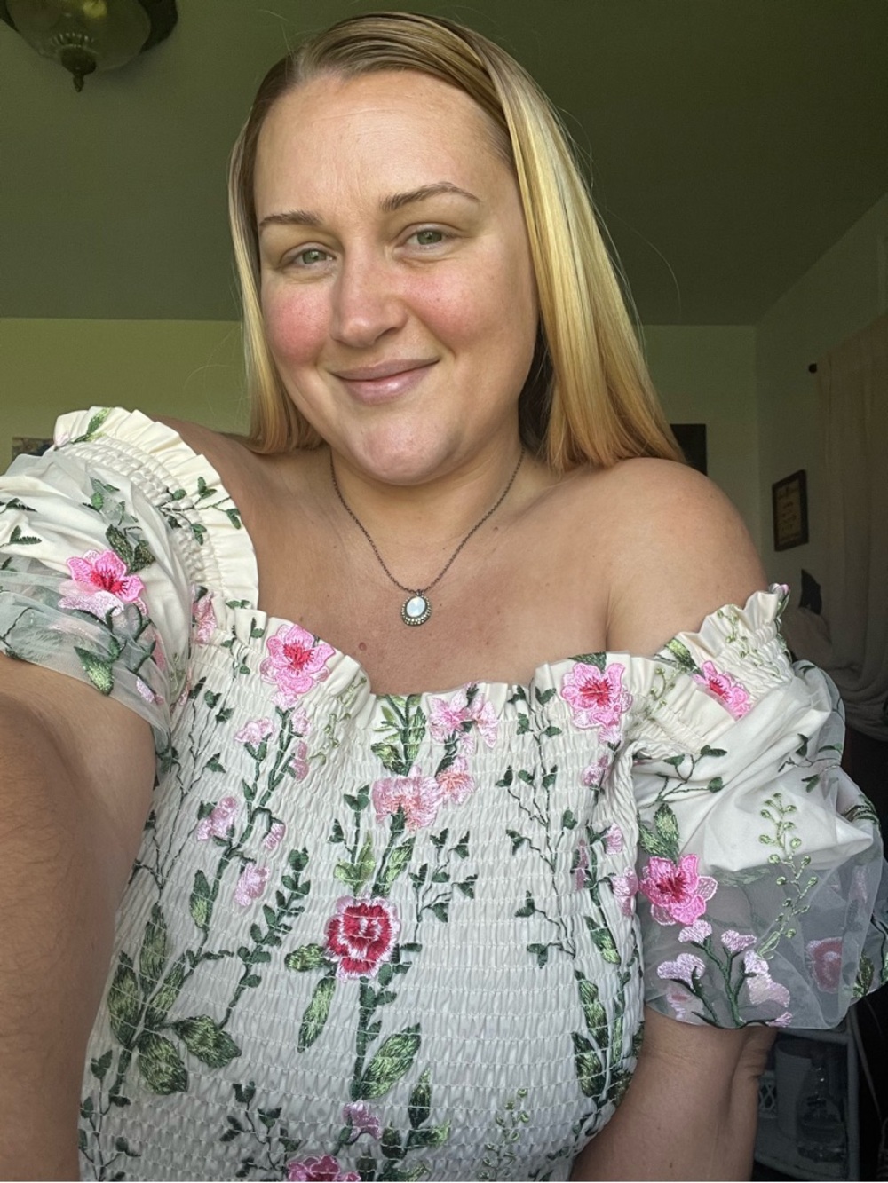 JessaKae Cream Rose Maxi Dress Sz 2X (3x, 4x) - Picture 15 of 17